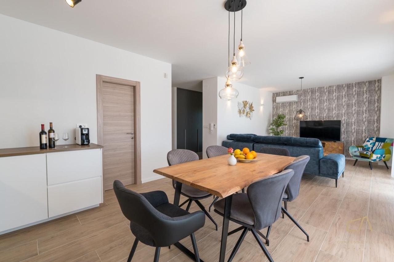 Luxury Apartments Loma Sveti Vid-Miholjice Екстер'єр фото